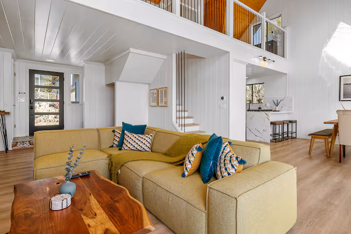 Lake Arrowhead Airbnb preview